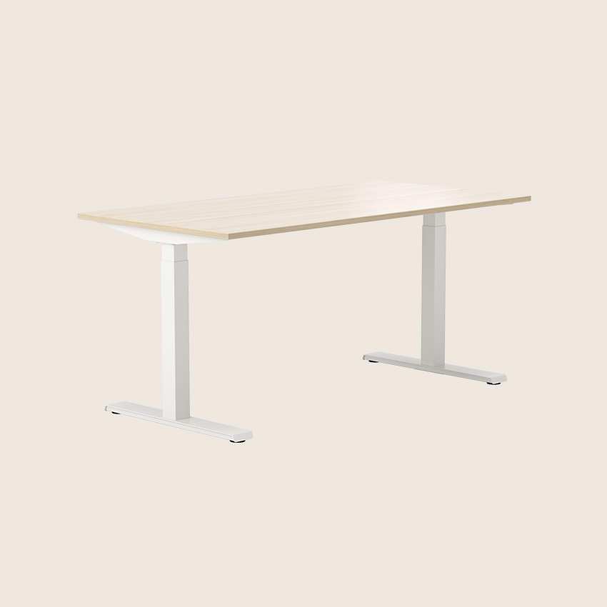 serie_p_desk.jpg